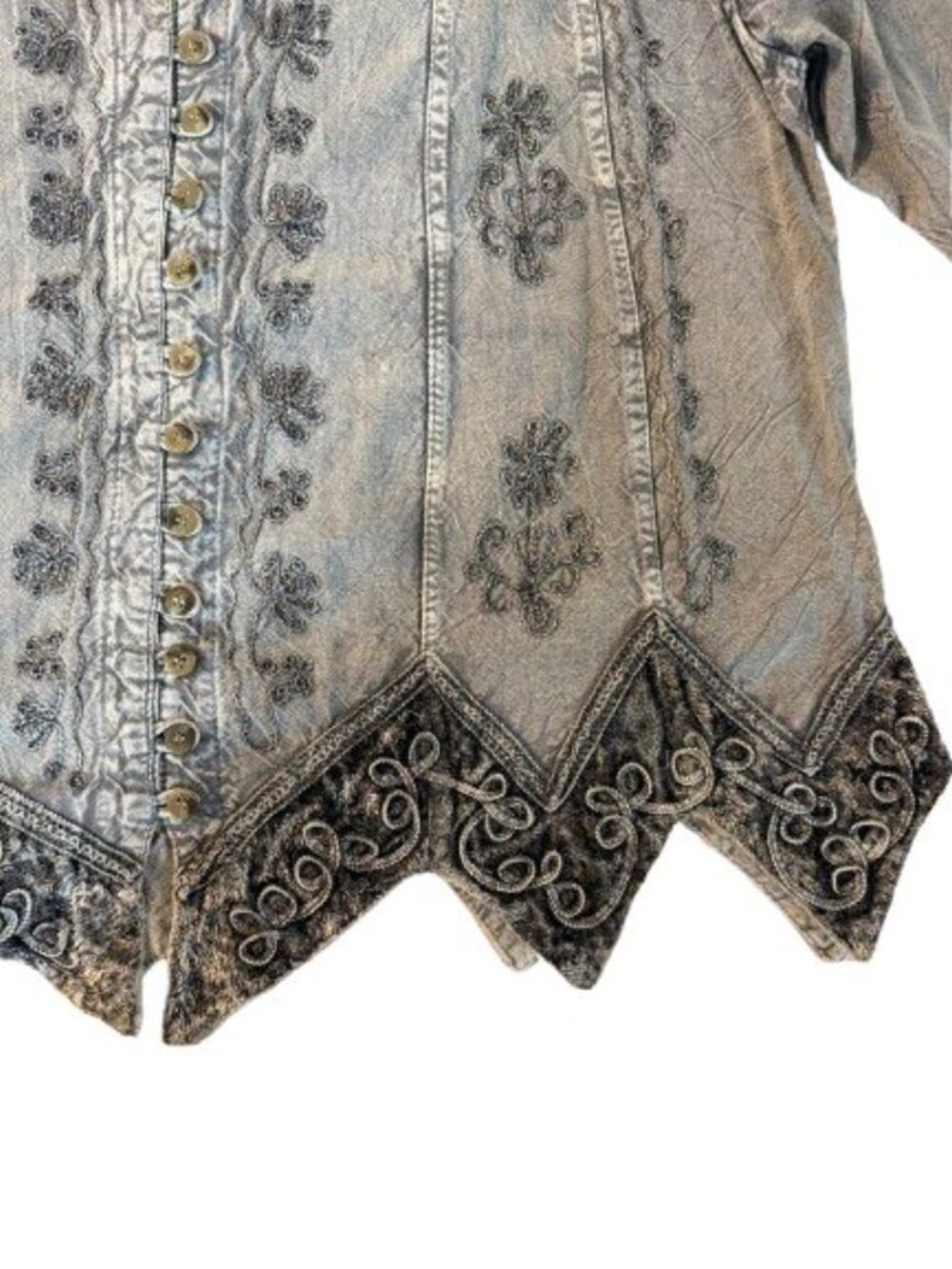 Boho Embroidered 100% Rayon Blouse Free Size Excellent Condition. - Picture 8 of 8
